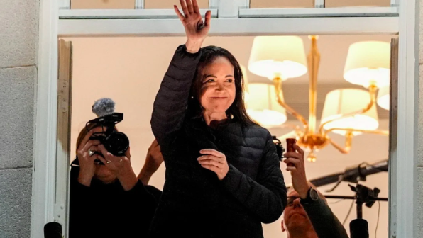 Нобель сыйлығы: 11 ай жасырынған Нобель лауреаты Ослоға жетті