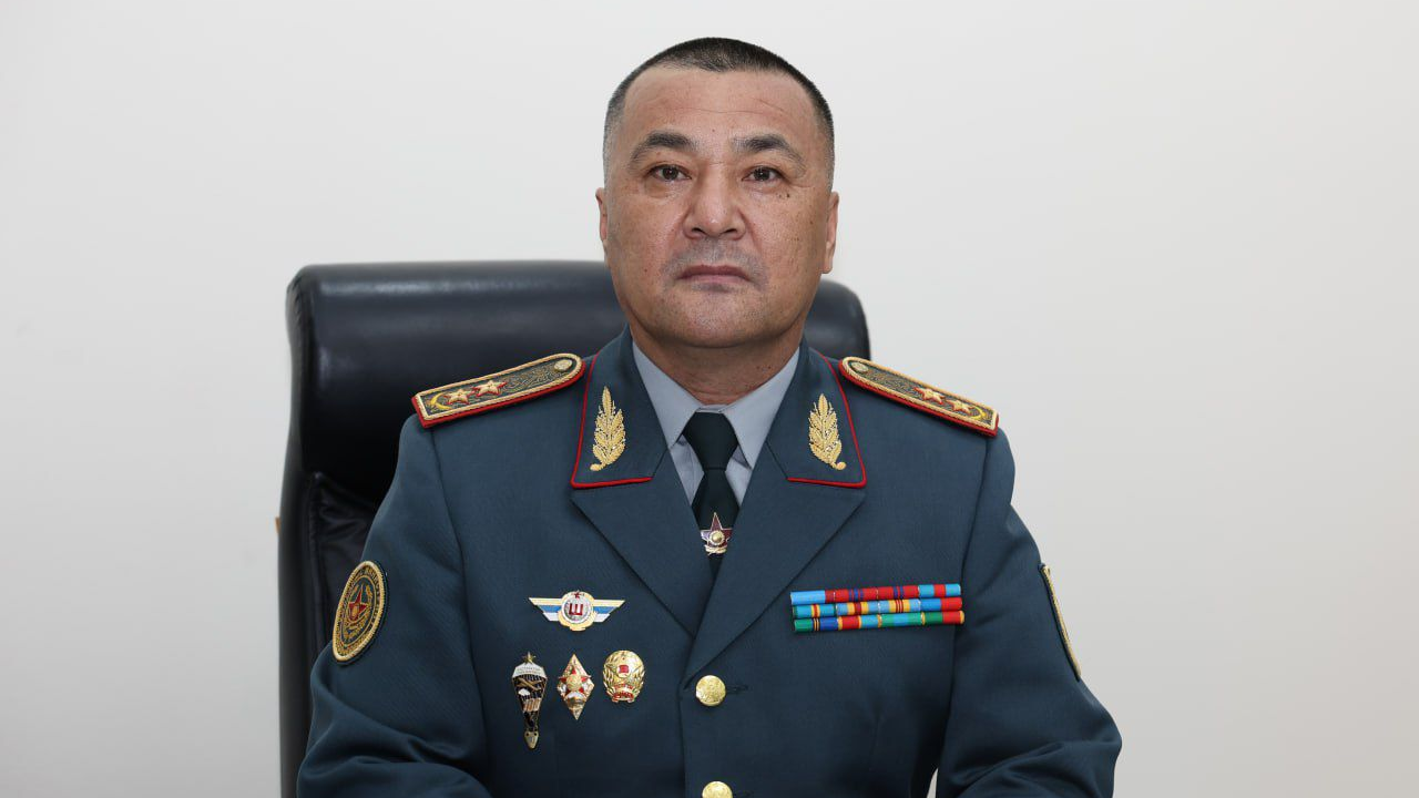 Президент Қорғаныс министрінің бірінші орынбасарын тағайындады