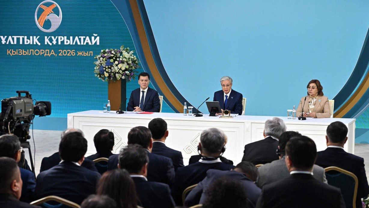 Қасым-Жомарт Тоқаев: Ата заңымызды қайта жазуымыз қажет