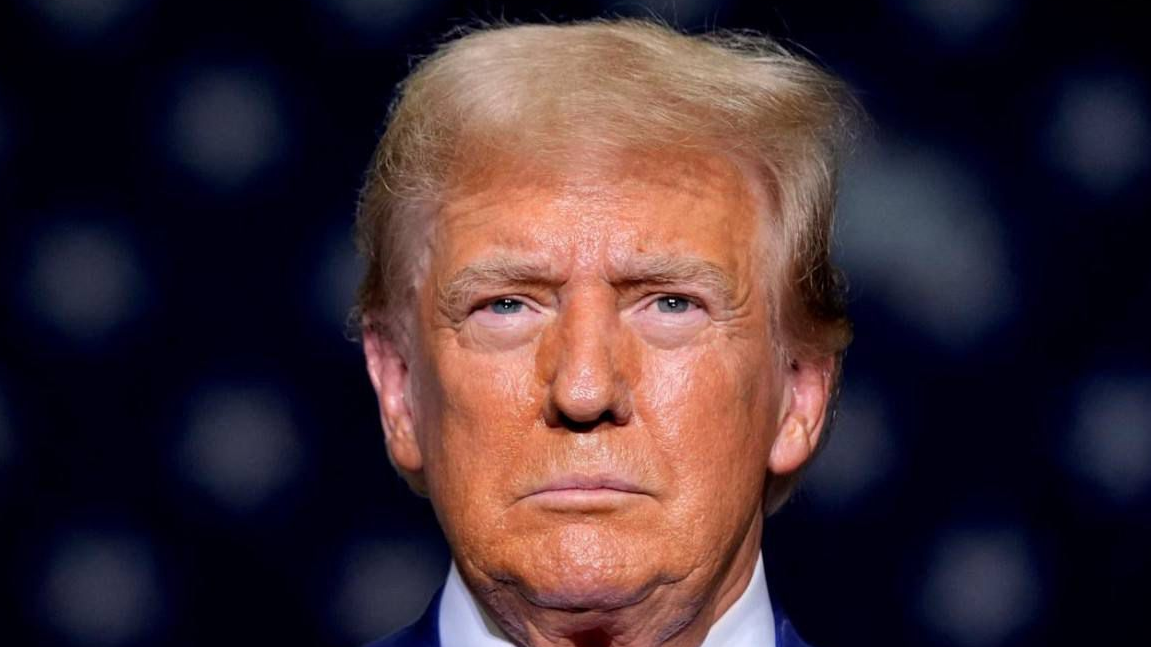 Канада Қытаймен сауда жасаса, толық баж салығы енгізіледі – Трамп