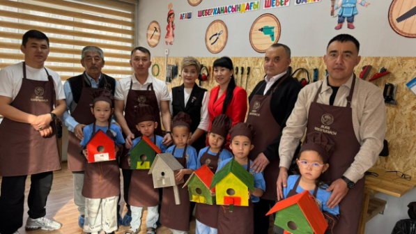 «Meniń jasyl balabaqsham»: Almatyda ekologıalyq chellendj bastaldy