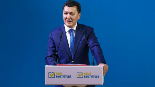 Ерлан Қарин: жаңа Конституция – қоғамдық сұраныс пен ашық пікірталастың нәтижесі