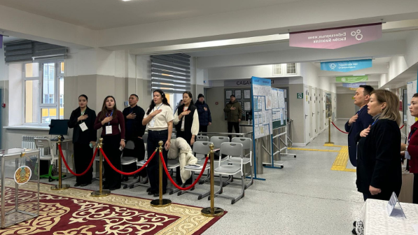 В Алматы стартовал общенациональный референдум: открылись 653 избирательных участка