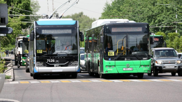 В Алматы в день референдума организованы бесплатный проезд в транспорте и подвоз к избирательным участкам