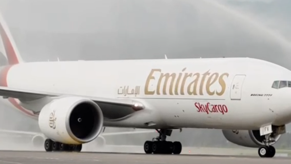 Emirates SkyCargo Almaty men Dýbaı arasynda júk reısterin iske qosty